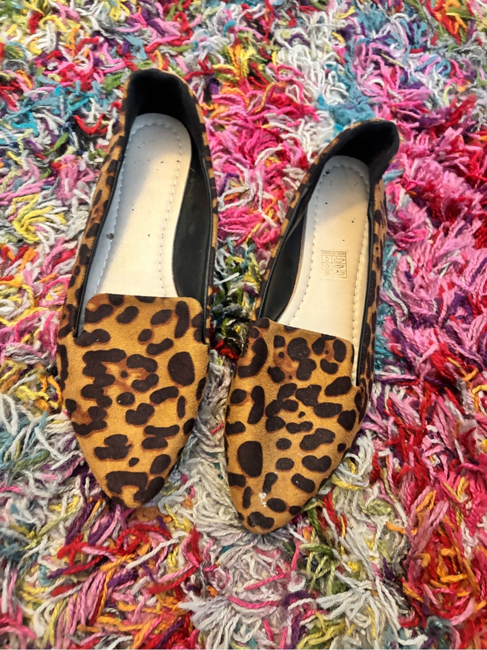 SHEIN Leopard Print Pointed Toe Slip-On Flats in Tan and Black